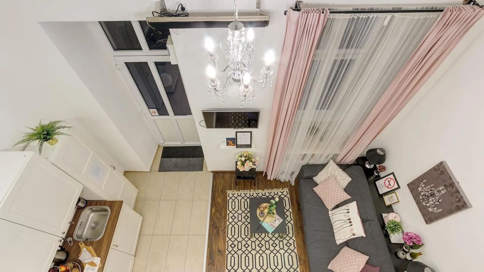 Beautiful Home At Basilca 1-2 Budapest Apartment